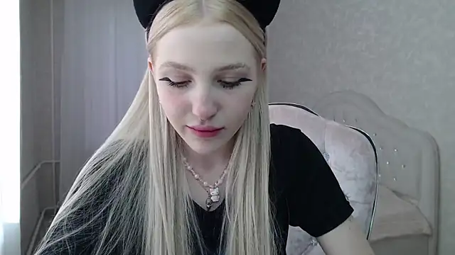 Stripchat sex cam cute1kat