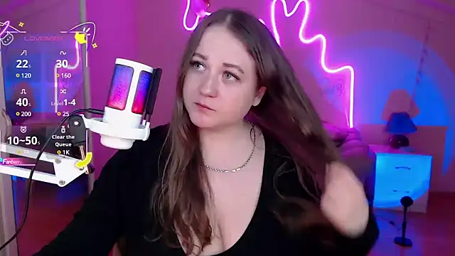 Stripchat sex cam LizzyShine